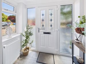 Entrance Hallway- click for photo gallery